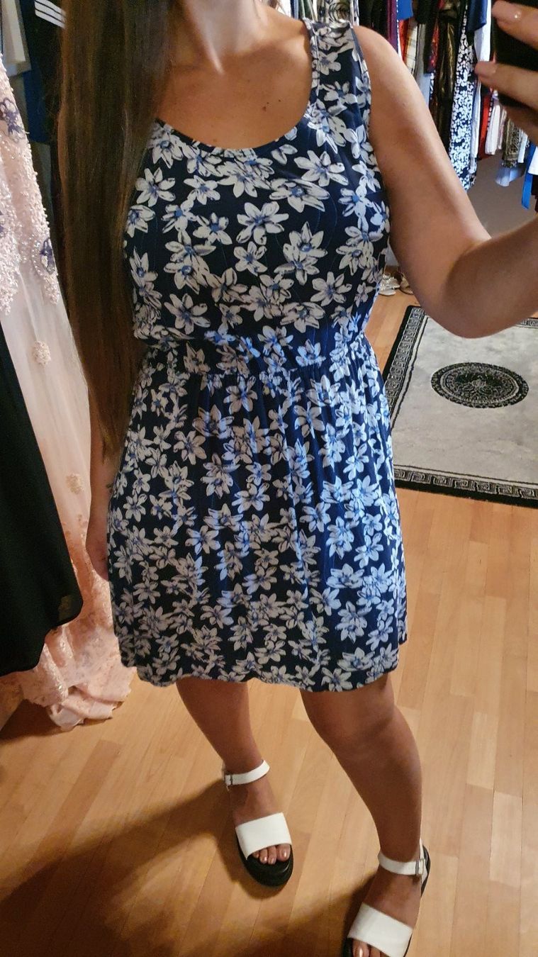 Vestiti: 🌺Kleid Größe 38-M🌺 – Usato da Wald ZH venduto da CapLux 1