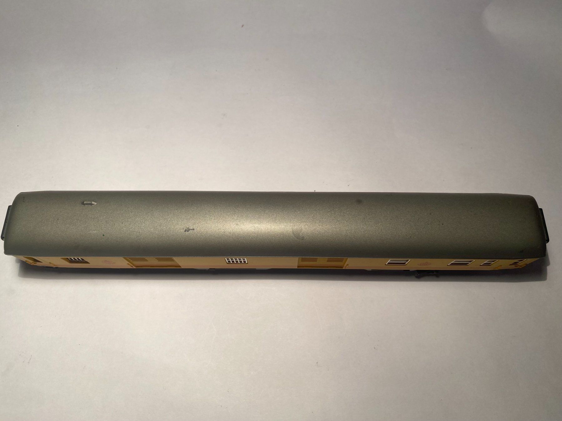 Modellini di ferrovie: IBERTREN Postwagen gelb RENFE, DC Achsen – Usato da Buchrain venduto da Modellbahn11 4