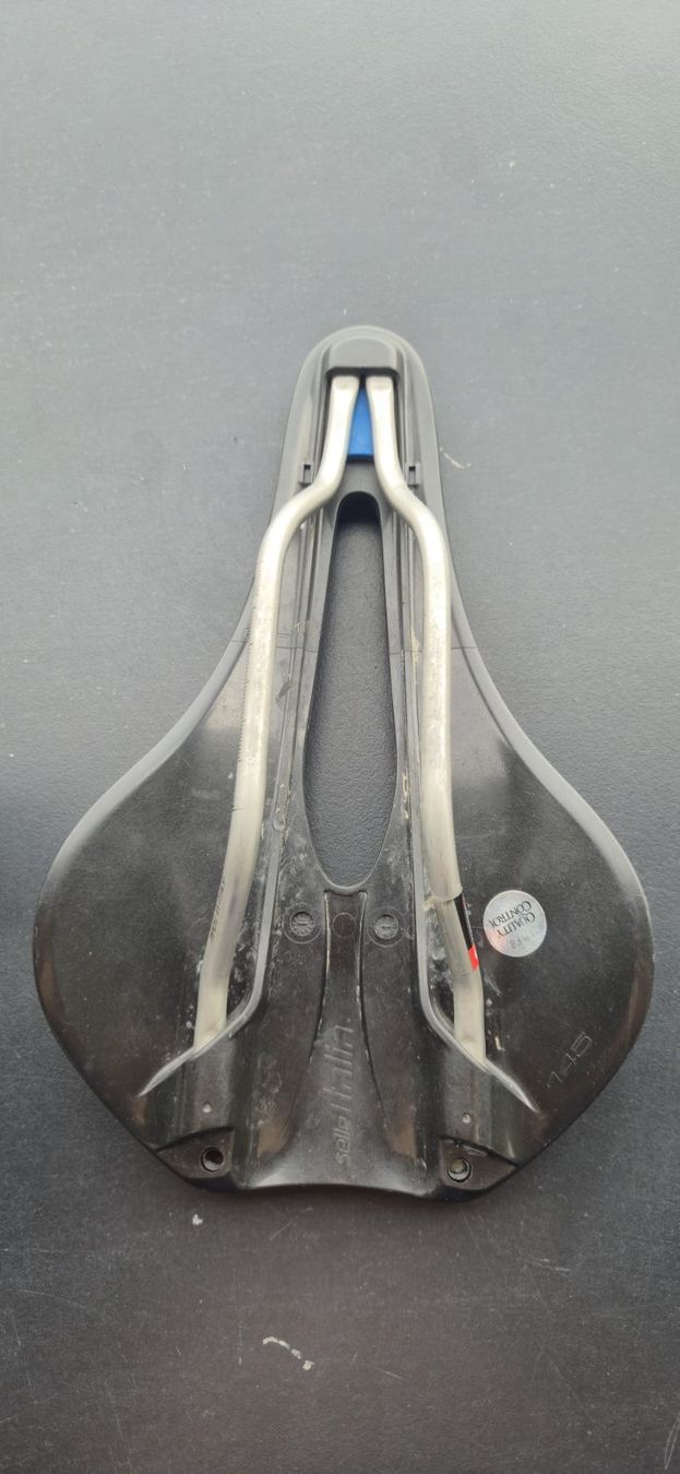 Selle Italia Pezzi di ricambio: Selle Italia – Usato da Meilen venduto da C.Greb