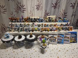Über 60 Skylander Figuren + 4 Spiele + 4 Portale