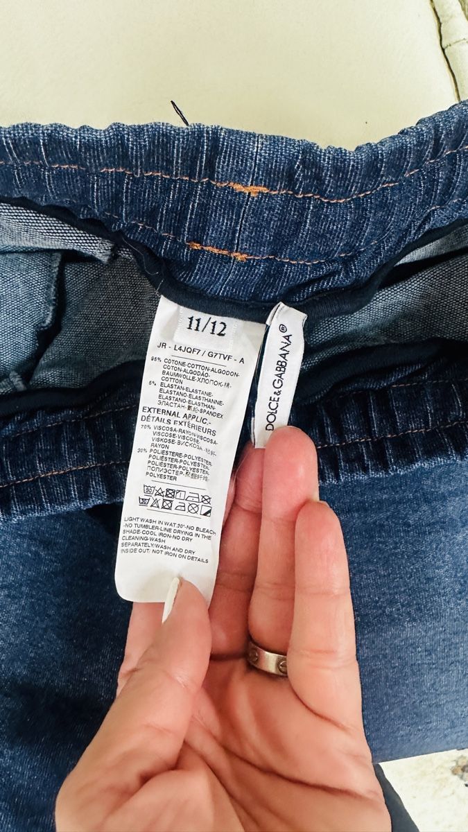 Jeans: Dolce & Gabbana kurze Hose – Usato da Lachen SZ venduto da HelvetiaLuxury 5