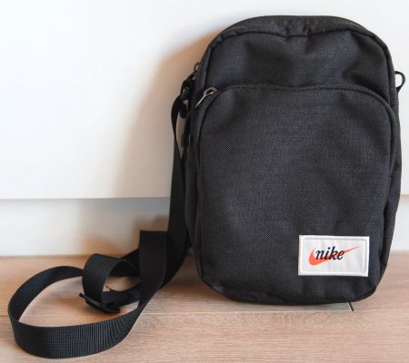 NIKE Umhängetasche Herren schwarz