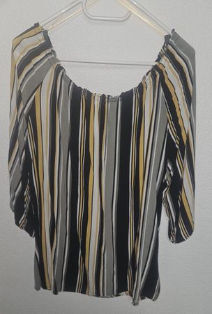 Gestreiftes Langarmshirt, Größe 48