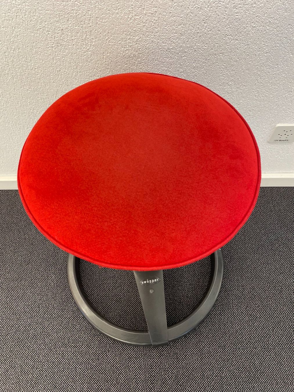 Stühle: Original SWOPPER ergonomischer Stuhl /Hocker – Gebraucht aus Neunkirch von  2