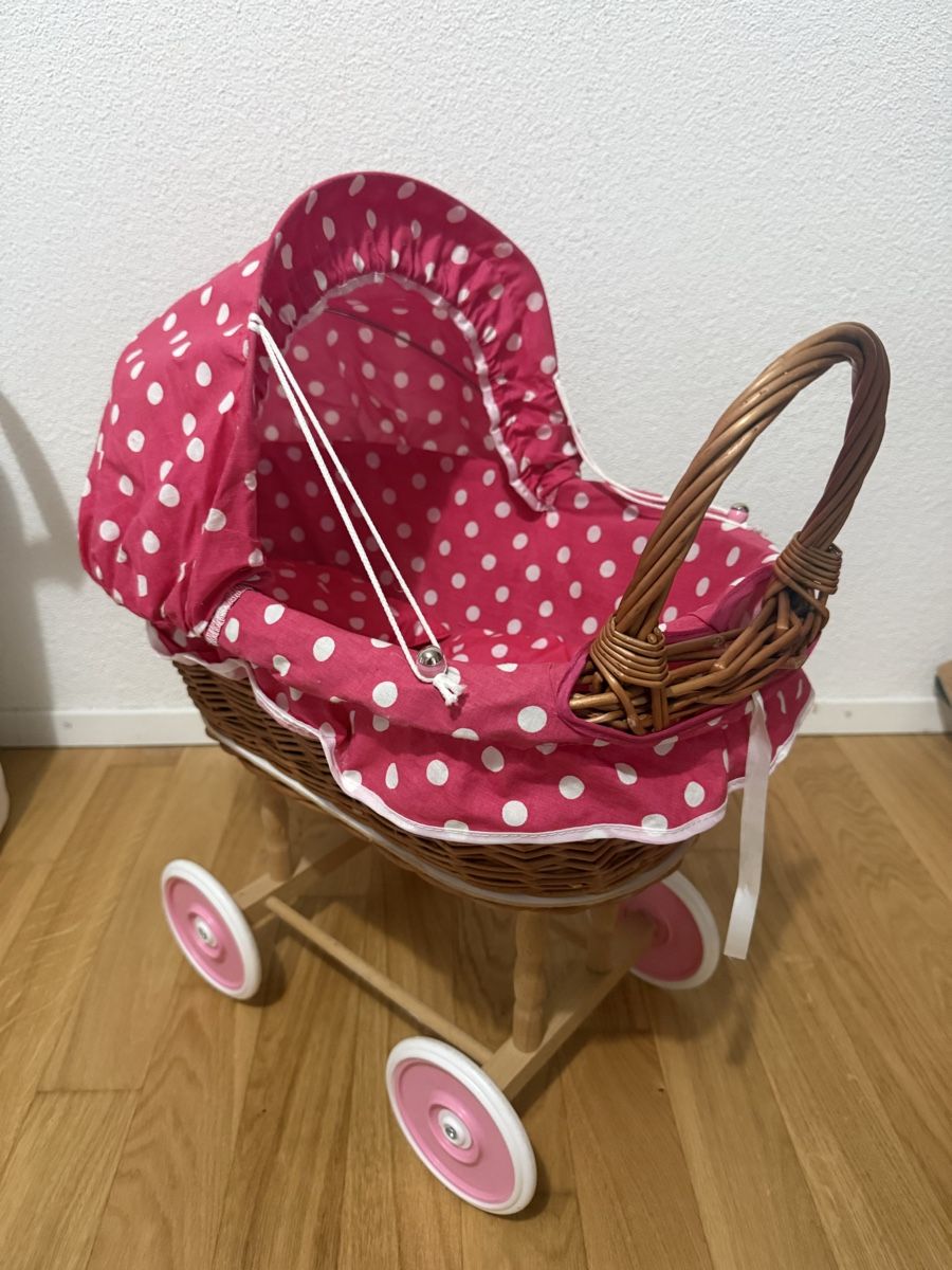 Puppenwagen: Puppenwagen – Gebraucht aus Thayngen von laylay_xD 1