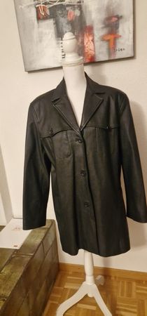 Schwarzer echt Ledermantel, Grösse 46, für den Winter