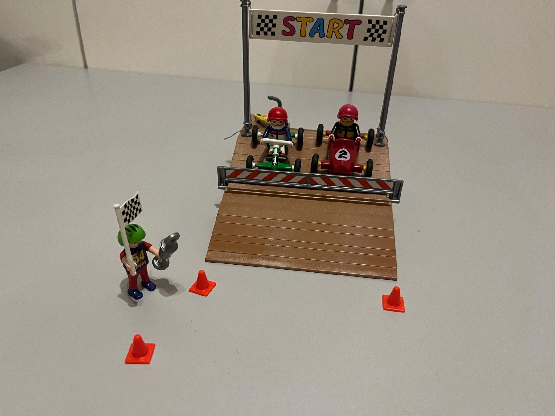 Playmobil Spielzeuge: PLAYMOBIL Go-Kart Rennen – Gebraucht aus Uffikon von gabu06 1