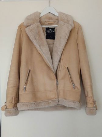 Damen Jacke Hollister beige gefüttert Grösse S gebraucht