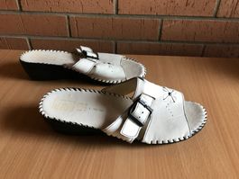 Weisse Ledersandalen, neuwertig, Gr. 40, ideal für Sommer!