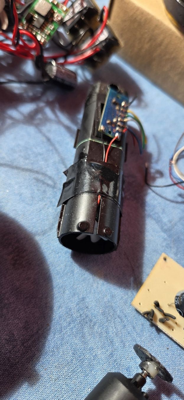 Modelleisenbahnen: Konvolut Elektronikmaterial – Gebraucht aus Solothurn von Traemlischliefer 1