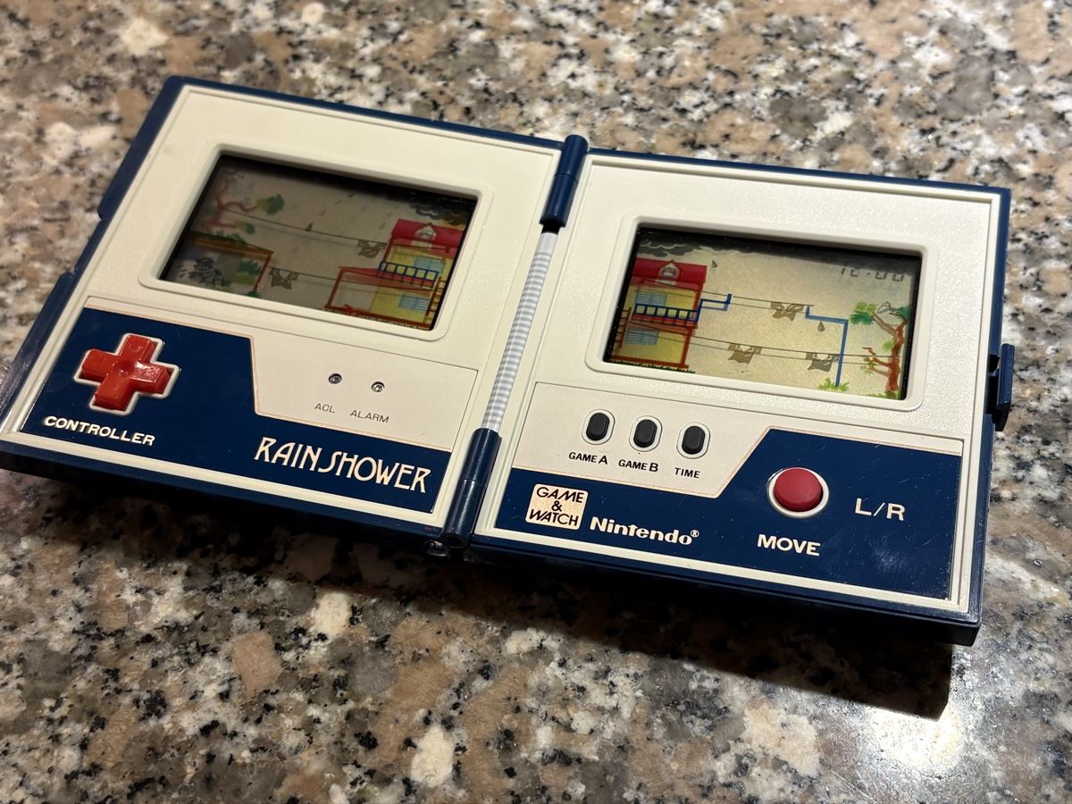 Nintendo Giochi: Rares Nintendo Rain Shower Game & Watch Multi Screen – Usato da Attiswil venduto da Samantil 6