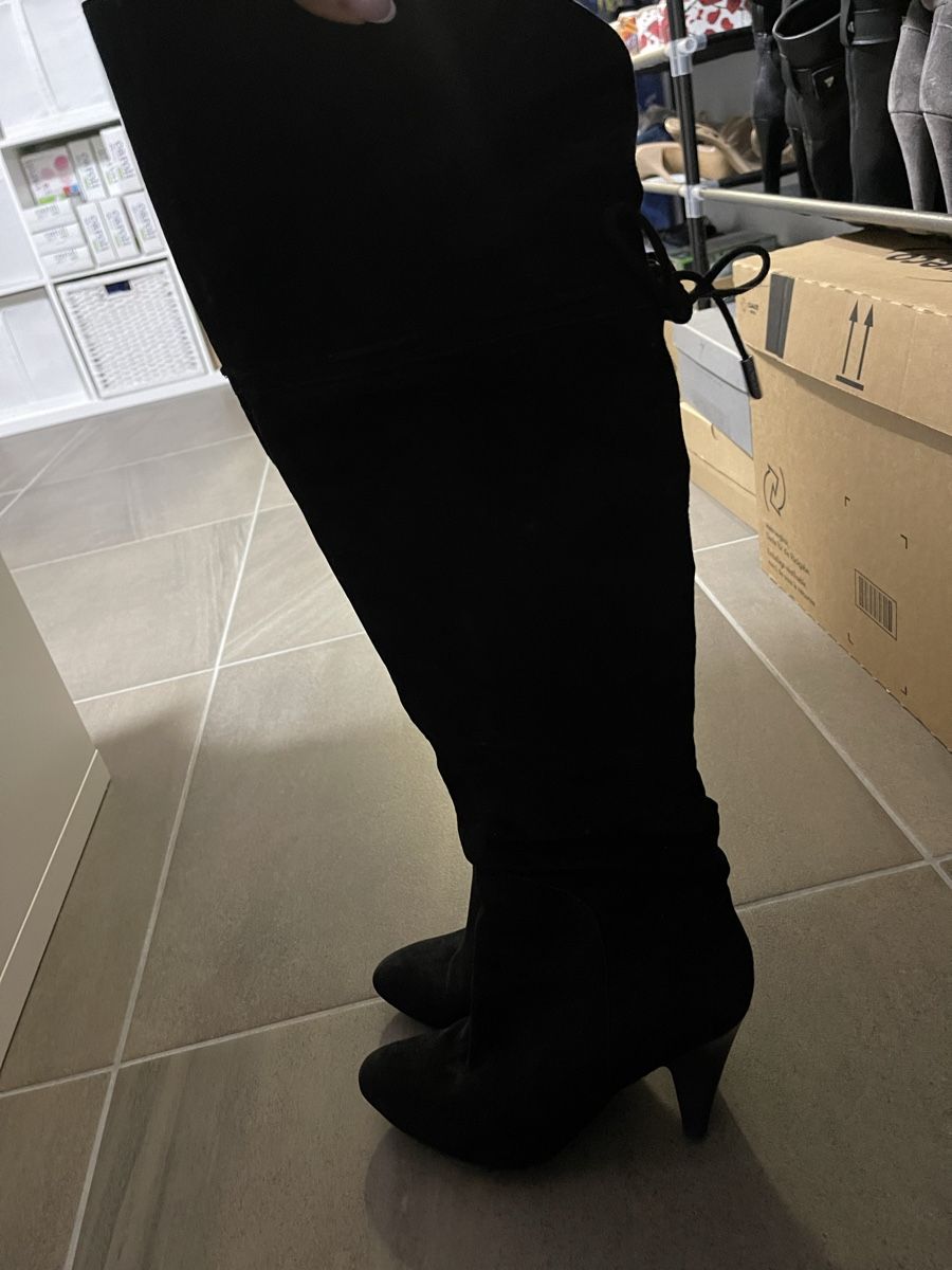 Scarpe da donna: Guess Overknee – Usato da Schönenwerd venduto da miami_girl91 1