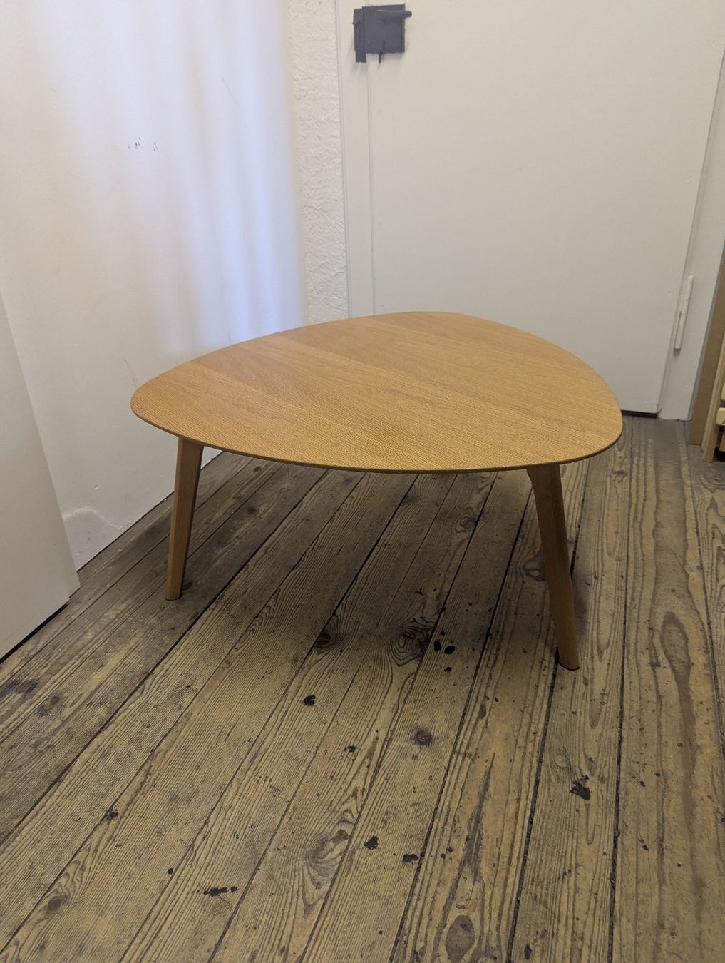 Tavoli: Wooden coffee table – Usato da Zürich venduto da acc_m6jp 1