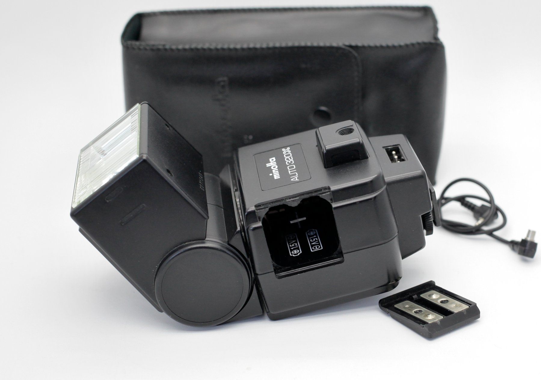 Minolta Blitze: Minolta Auto 320X Flash – Gebraucht aus Birsfelden von Waldbrettspiel 2