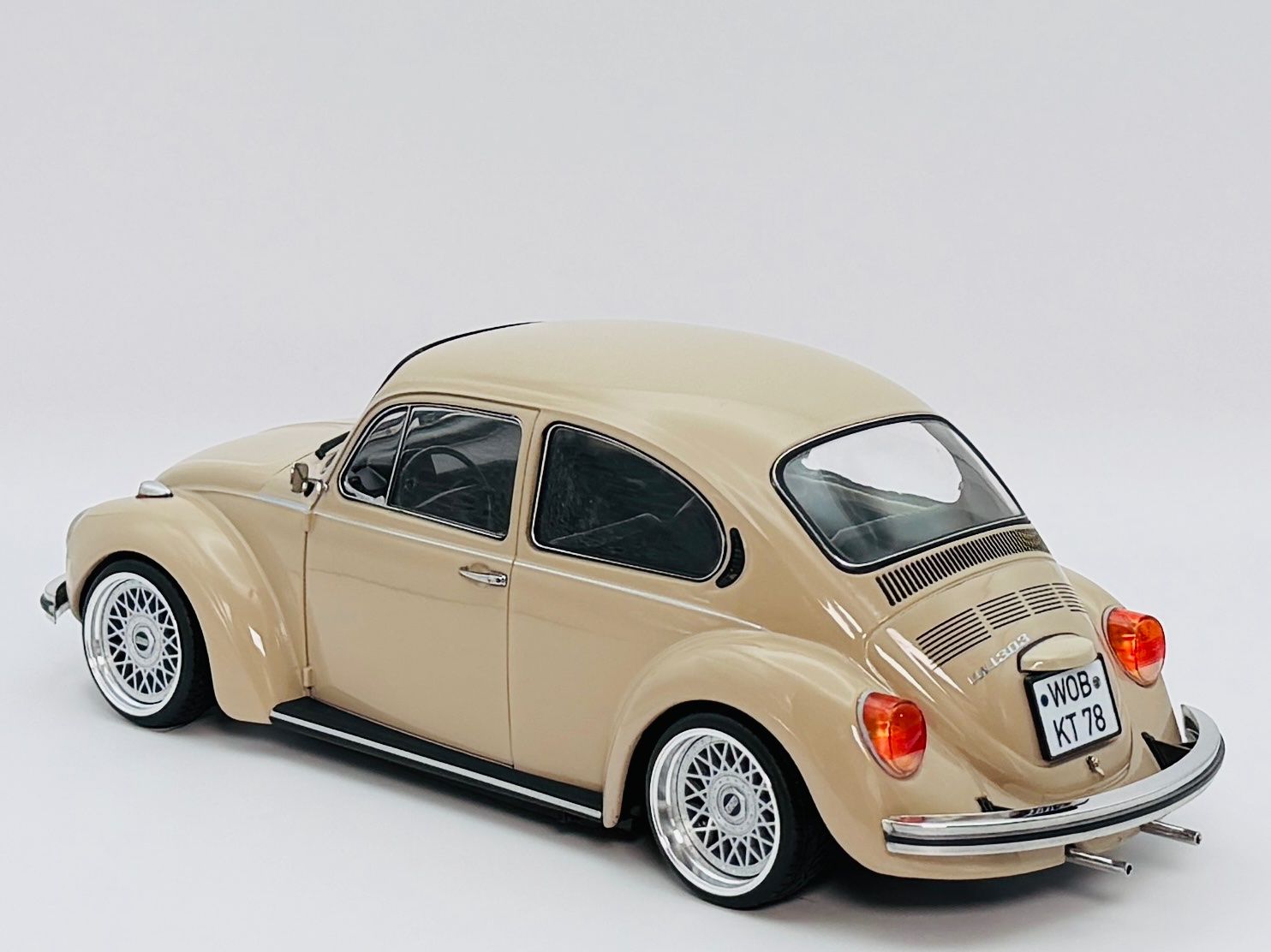 Norev Modellini d'auto: 1:18 VW Käfer 1303 1973 Norev BBS Tuning – Nuovo e nell'imballaggio originale da Baar venduto da Cai 2