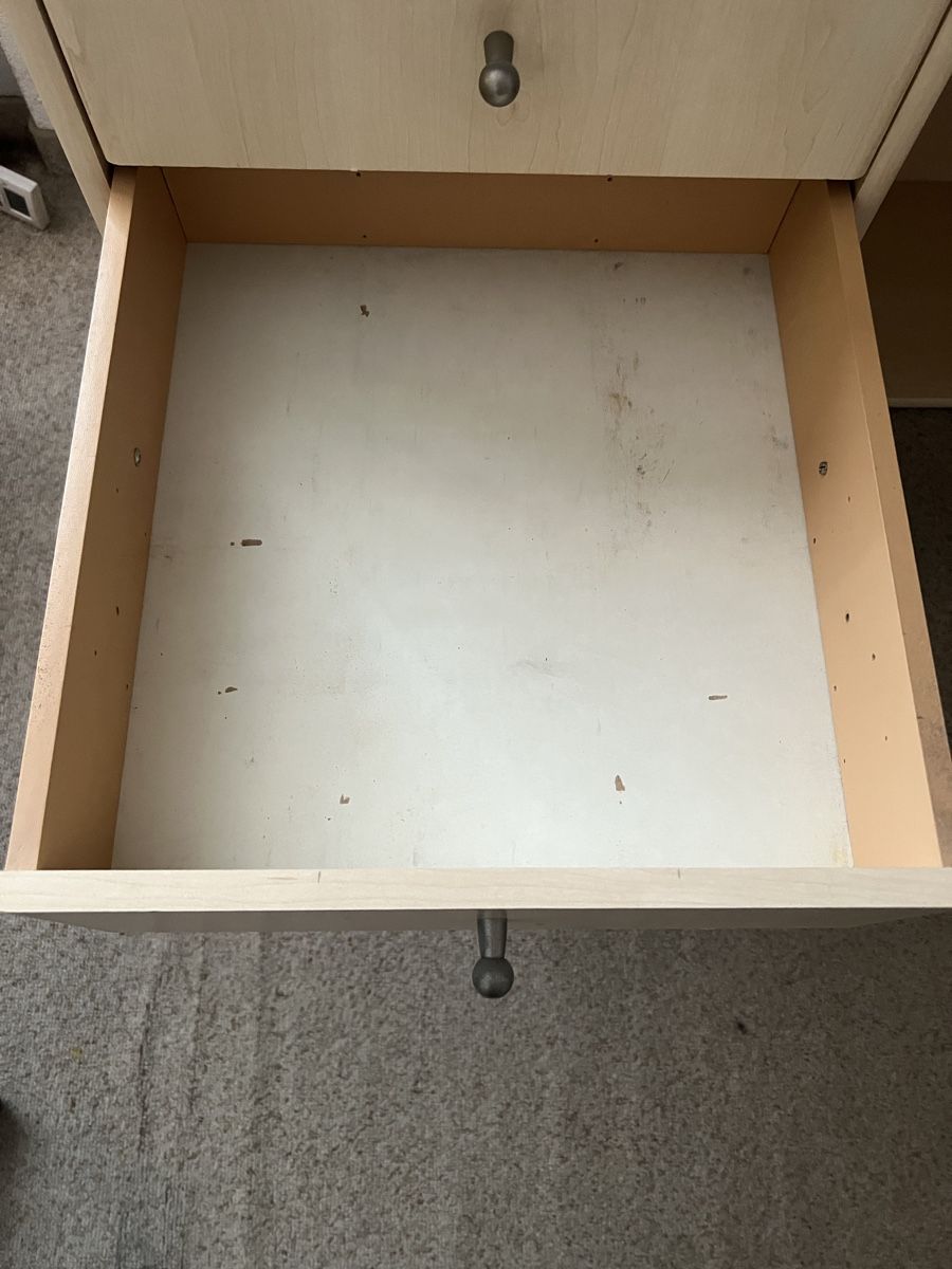 Armadi: Schubladenschrank/ Büro – Usato da Ehrendingen venduto da nz9_y29p 1