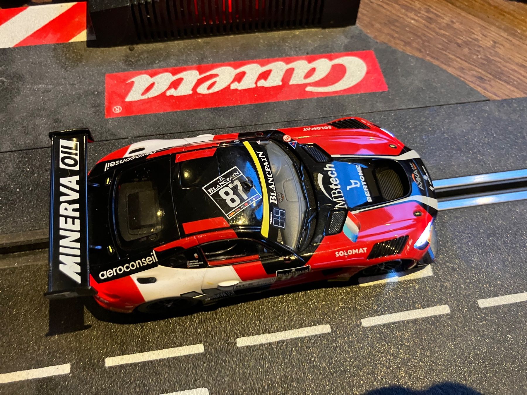 Carrera Piste: Carrera Digital 132  Mercedes GT – Usato da Möriken AG venduto da schmueke01