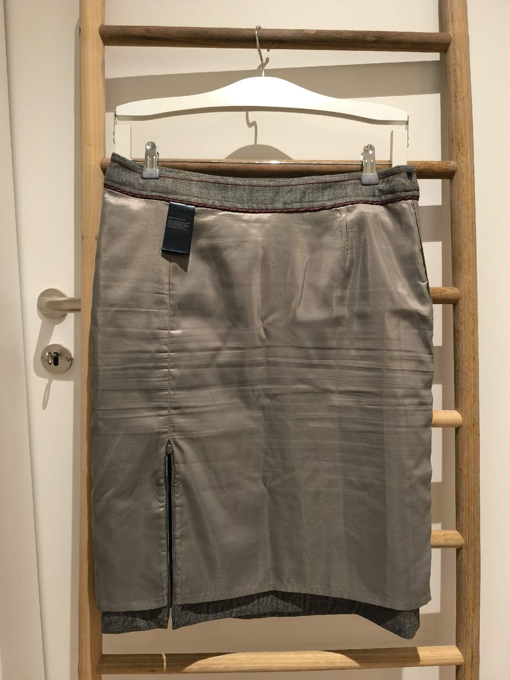 Tommy Hilfiger Gonne: Tommy Hilfiger Rock – Usato da Niederrohrdorf venduto da RainerW79 3