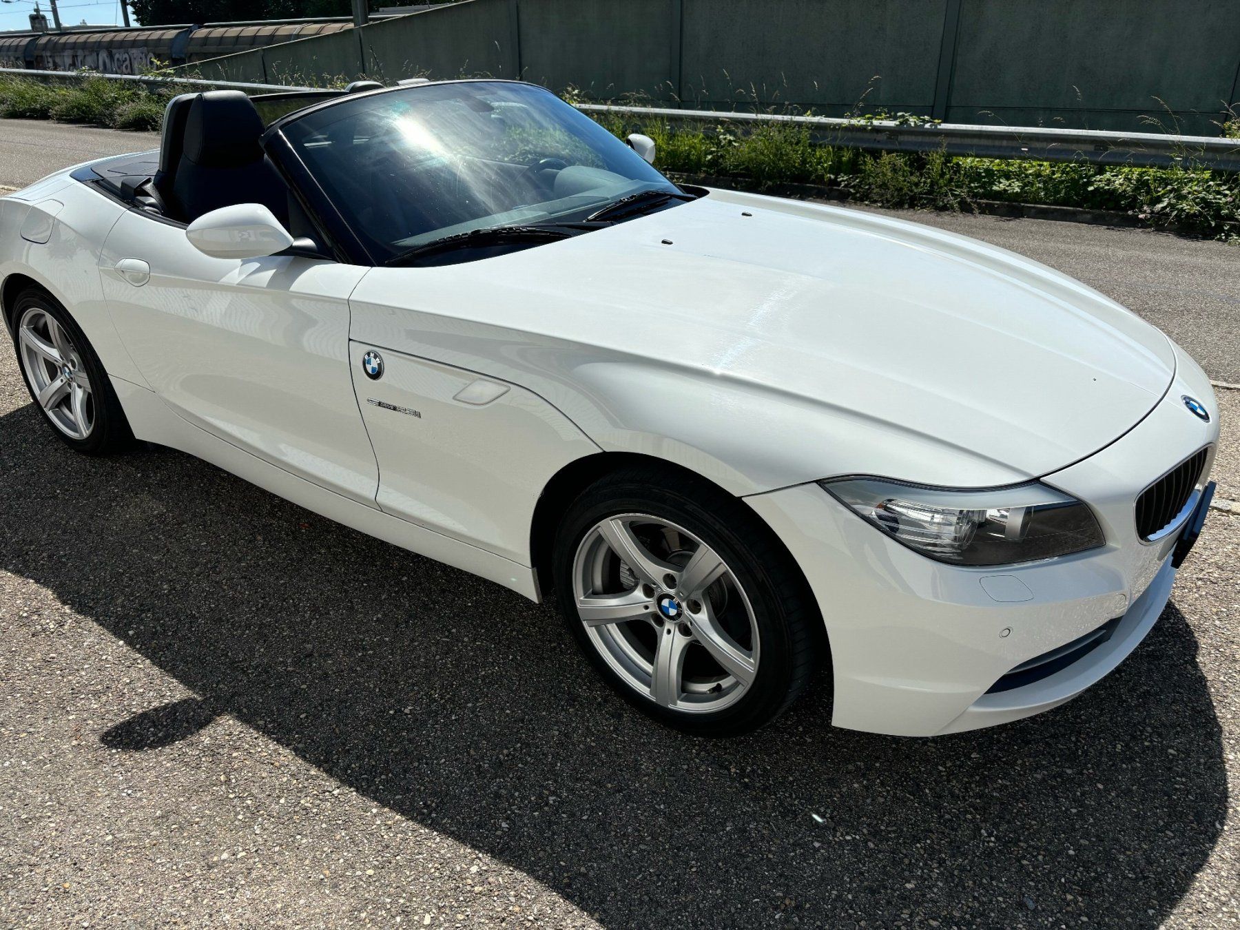 BMW Autos: BMW Z4 E89 23i Cabriolet avec climatisation 2011 – D'occasion à Hauterive NE par eriamch