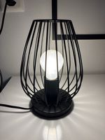Nachttischlampe