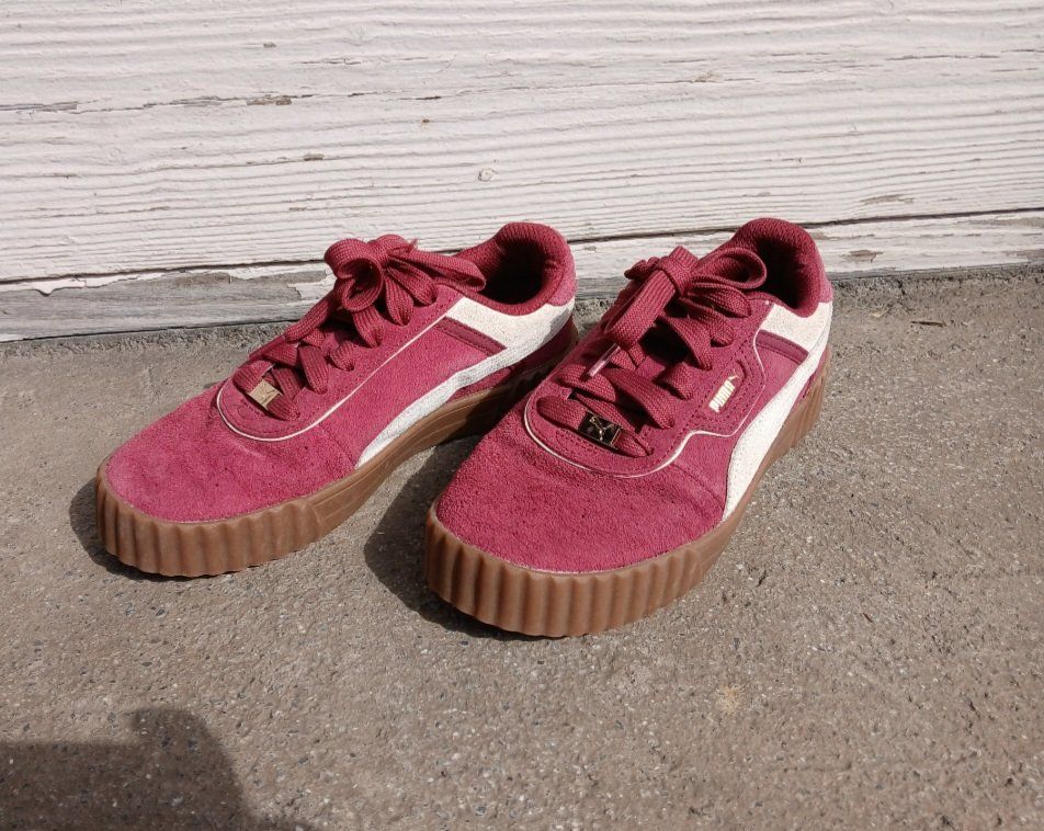 Puma Scarpe da donna: Puma Carina bordeaux Grösse 39 – Usato da Frutigen venduto da Naomiba 2