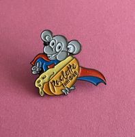 Raclette Toni AG Maus Pin Superheld Winter Sammlerstück