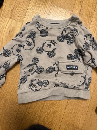 Baby Pullover Mickey Mouse Grösse 74 guter Zustand