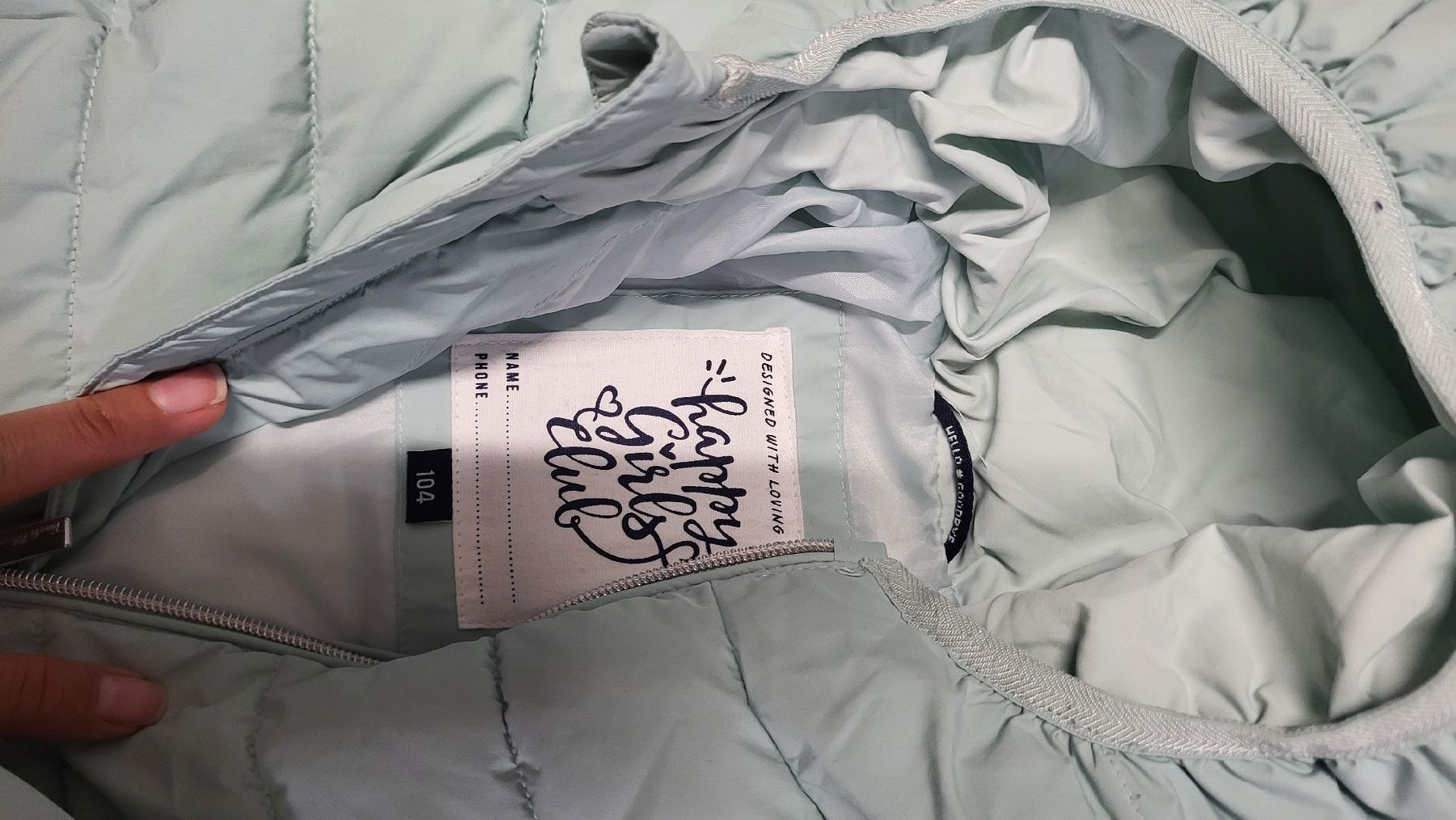 Vestes & Manteaux: Leichte Daunenjacke Grösse 104 – D'occasion à Winterthur par kel_qhz6 1
