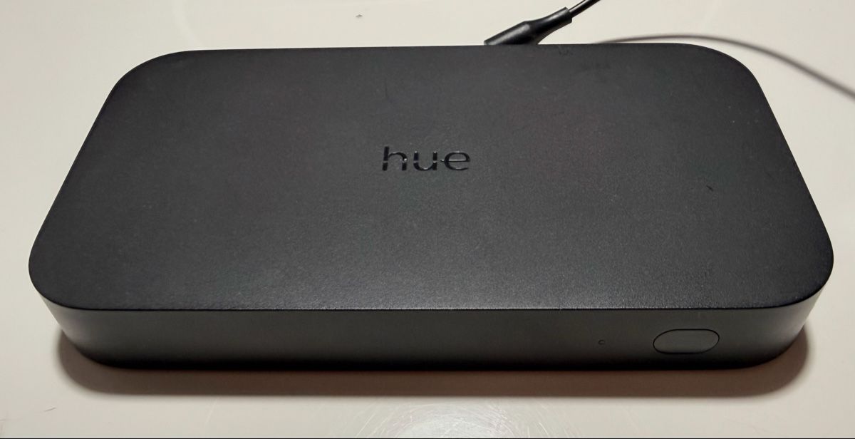 Philips Home cinéma: Philips Hue Sync Box 4K  – D'occasion à Aarau par Timboo68