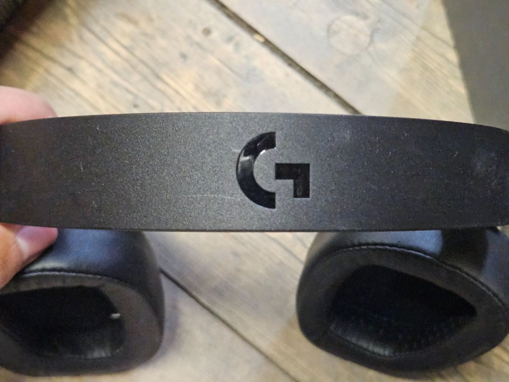 Logitech Casques audio: Logitech Pro Wired Gaming Headset – D'occasion à Zürich par RiggyBiggy 5