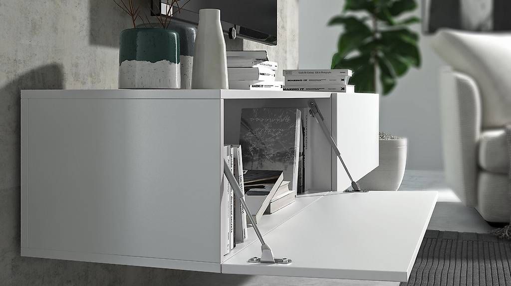 Mobili TV: 3x TV-Board hängend – Usato da Staffelbach venduto da Mat.98