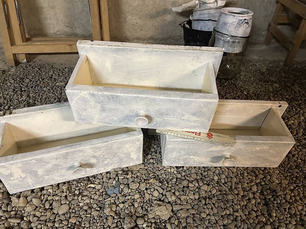 Regale: 1 Wandgestell – Gebraucht aus Frauenfeld von Irene.Schuppli 4