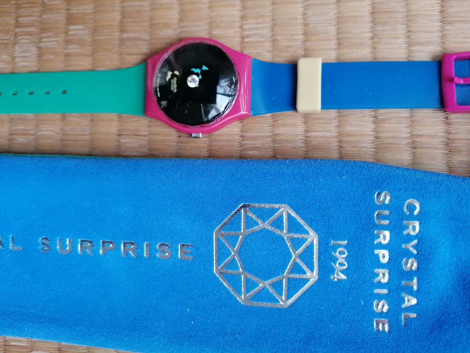 Swatch Orologi: SWATCH #  Bundle mit 3x COLLECTORS SWATCH  NEU – Nuovo e nell'imballaggio originale da LAUSANNE venduto da Ch0937 1