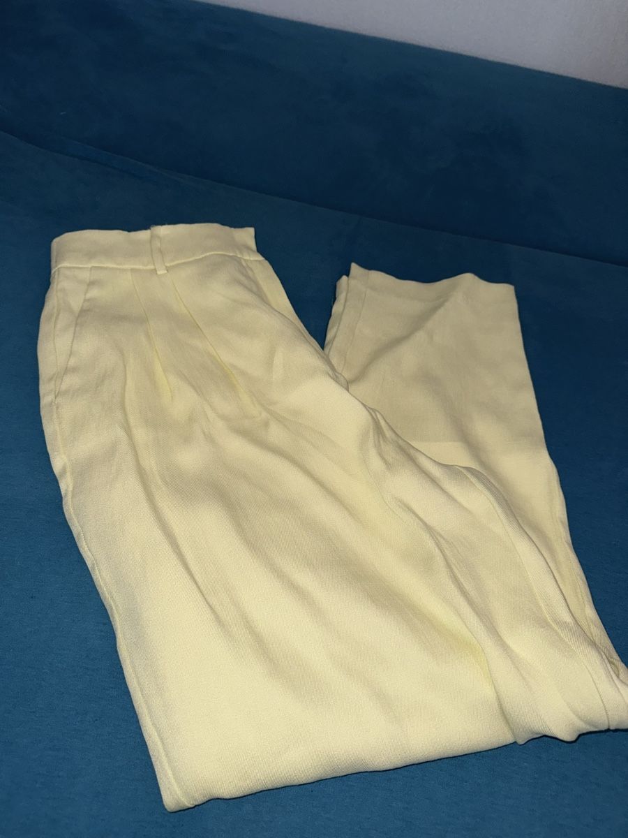 Promod Pantaloni: Pantalon jaune pastel – Nuovo e nell'imballaggio originale da Le Locle venduto da tchanatakoua