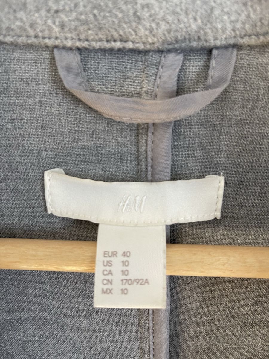 H&M Cappotti: H&M Grey Coat - Size 40 – Usato da Oberwil b. Zug venduto da fis_2wtq 2