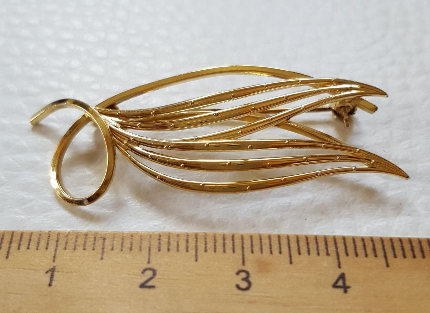 Broschen & Nadeln: Gold Broche – Gebraucht aus Wald ZH von Dasilver