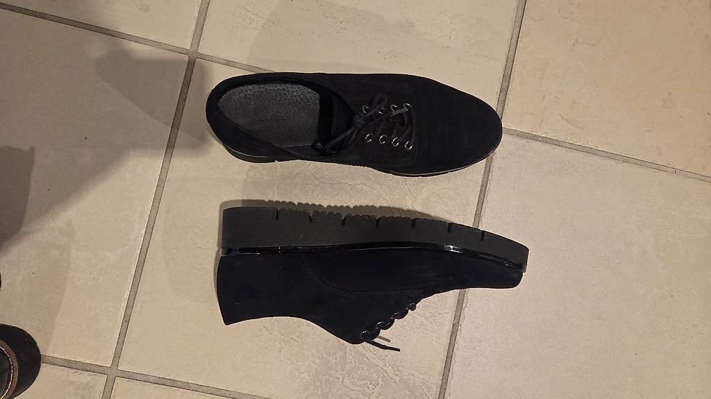 Damenschuhe: elegante flache Schuhe – Gebraucht aus Stadel von Robinnadja 1