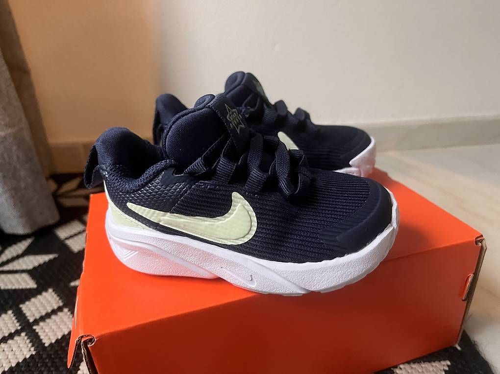 Scarpe per ragazzi: Turnschuhe Nike – Usato da Udligenswil venduto da lia_082012