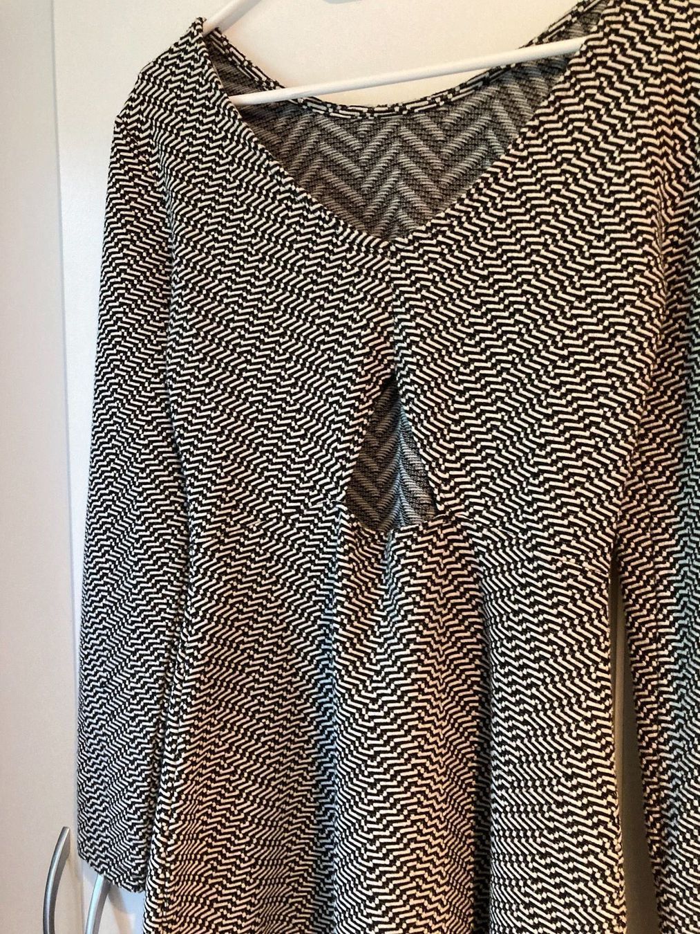 Vestiti: Elegantes Kleid Gr. S – Usato da Thun venduto da Vans_98 3