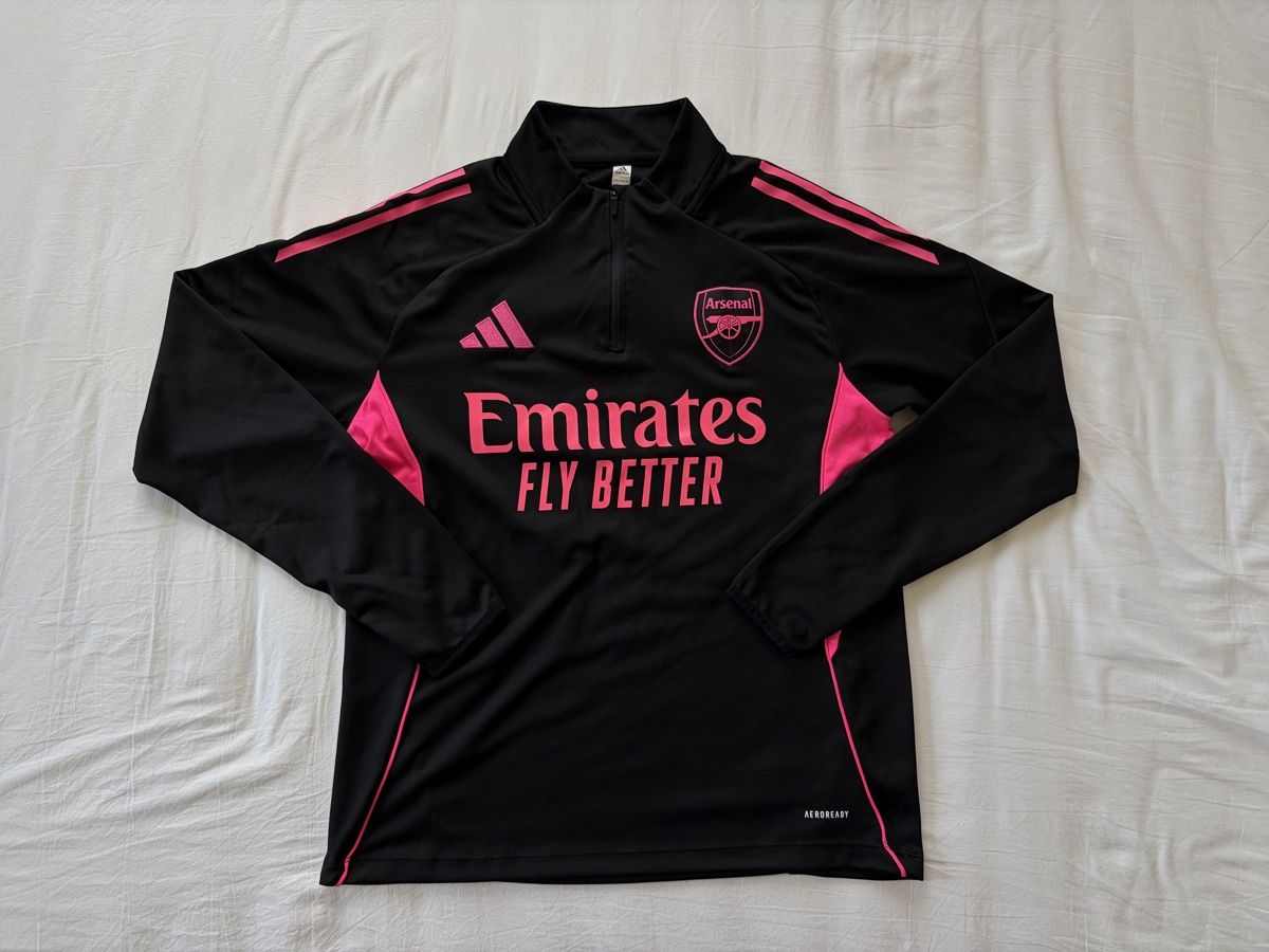 Adidas Jacken: Arsenal Jäckchen M – Neu (gemäss Beschreibung) aus Winterthur von raphael.hbg