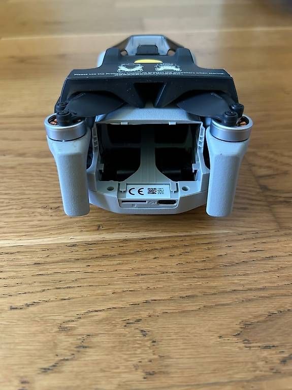 RC Modellbau: DJI Mini 4 Pro Fly more Combo – Gebraucht aus Romanshorn von Veltrix 4