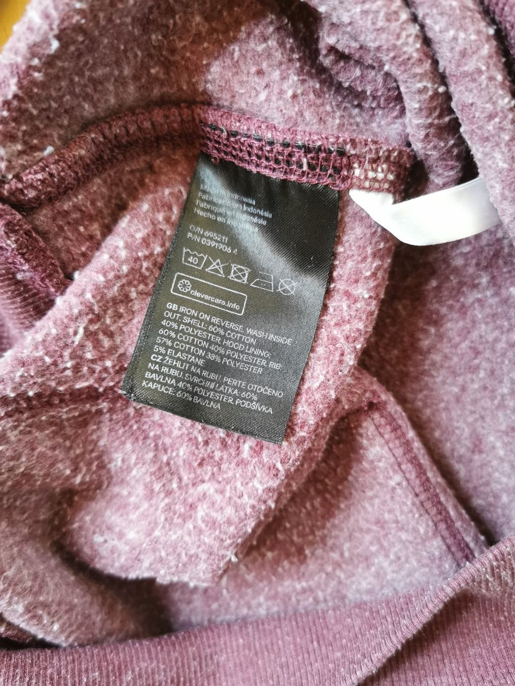 C&A Maglioni & Felpe: Hoodie - Pullover bordeaux Gr. 134 - 140 – Usato da Jona venduto da Loki40 4