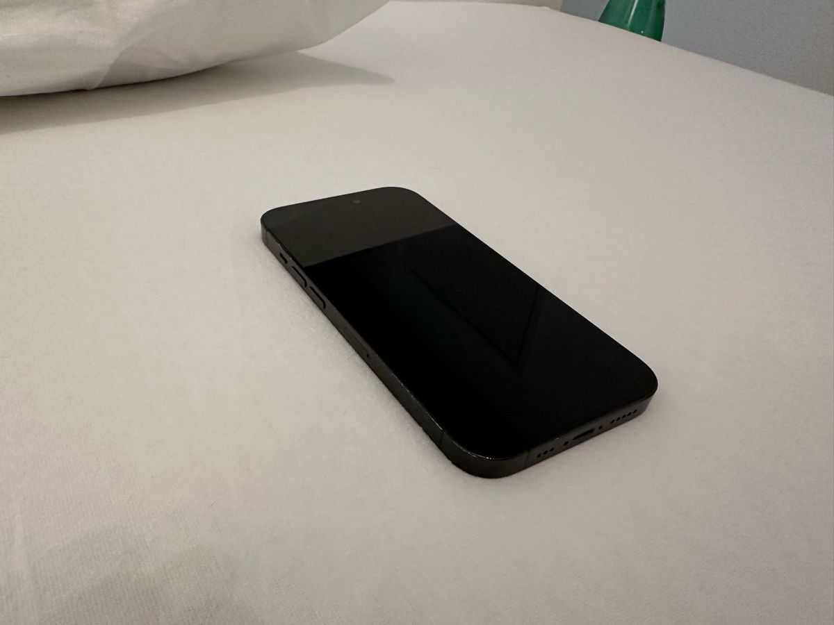 Apple Telefoni cellulari / Smartphones: Apple iPhone 14 Pro 128 GB Space Black / Full Set – Usato da Pfäffikon SZ venduto da kev_c9q6 2