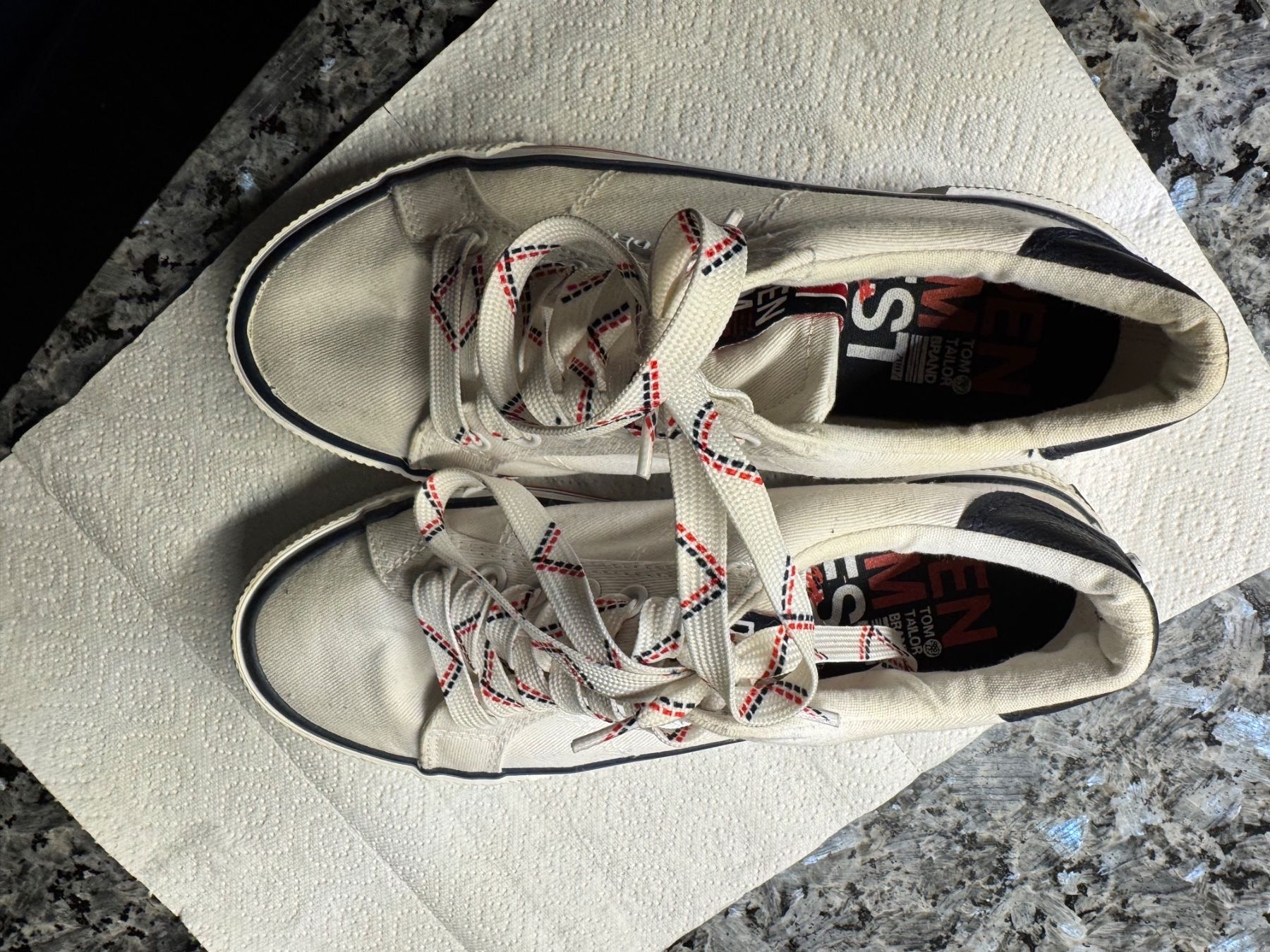 Tom Tailor Damenschuhe: Sneaker TT Denim Grösse 37 – Gebraucht aus Bronschhofen von pgds