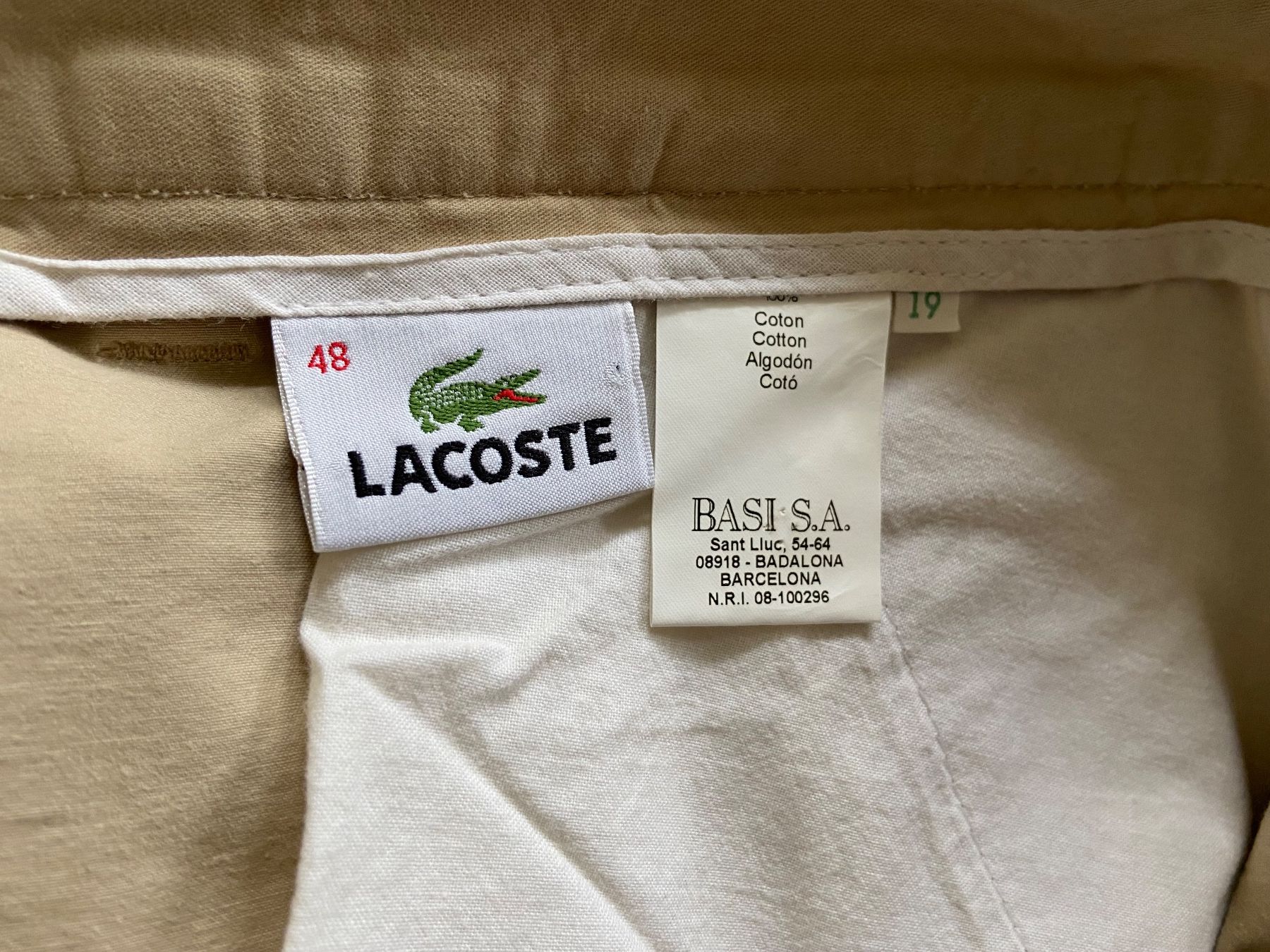 Lacoste Pantaloni: Shorts Gr. 48 Lacoste – Usato da Muttenz venduto da nataschasia 3