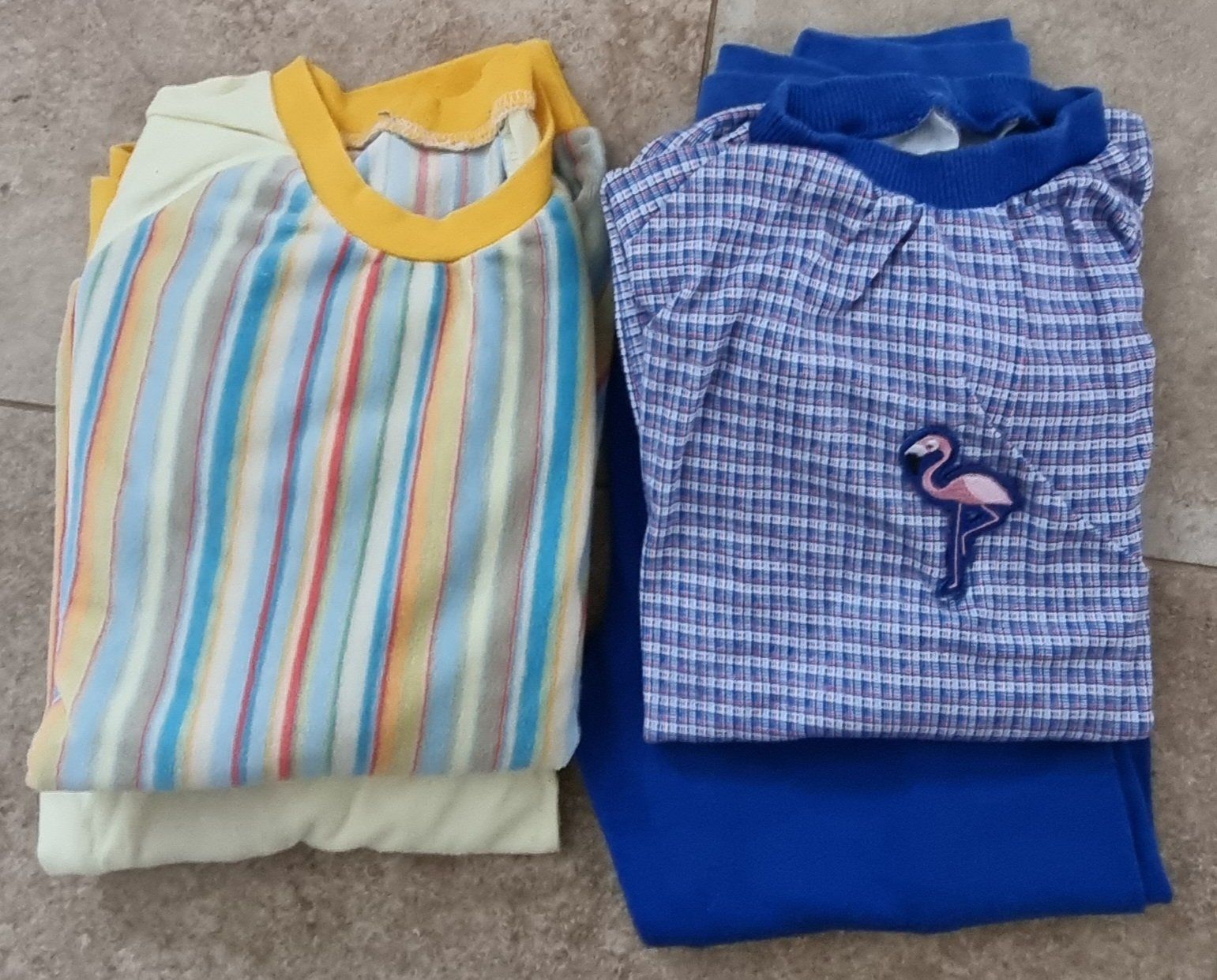 Pigiama & Simili: 2x Pyjama Anzug 2 teilig gr.98/104 – Usato da Grossdietwil venduto da GNOM313