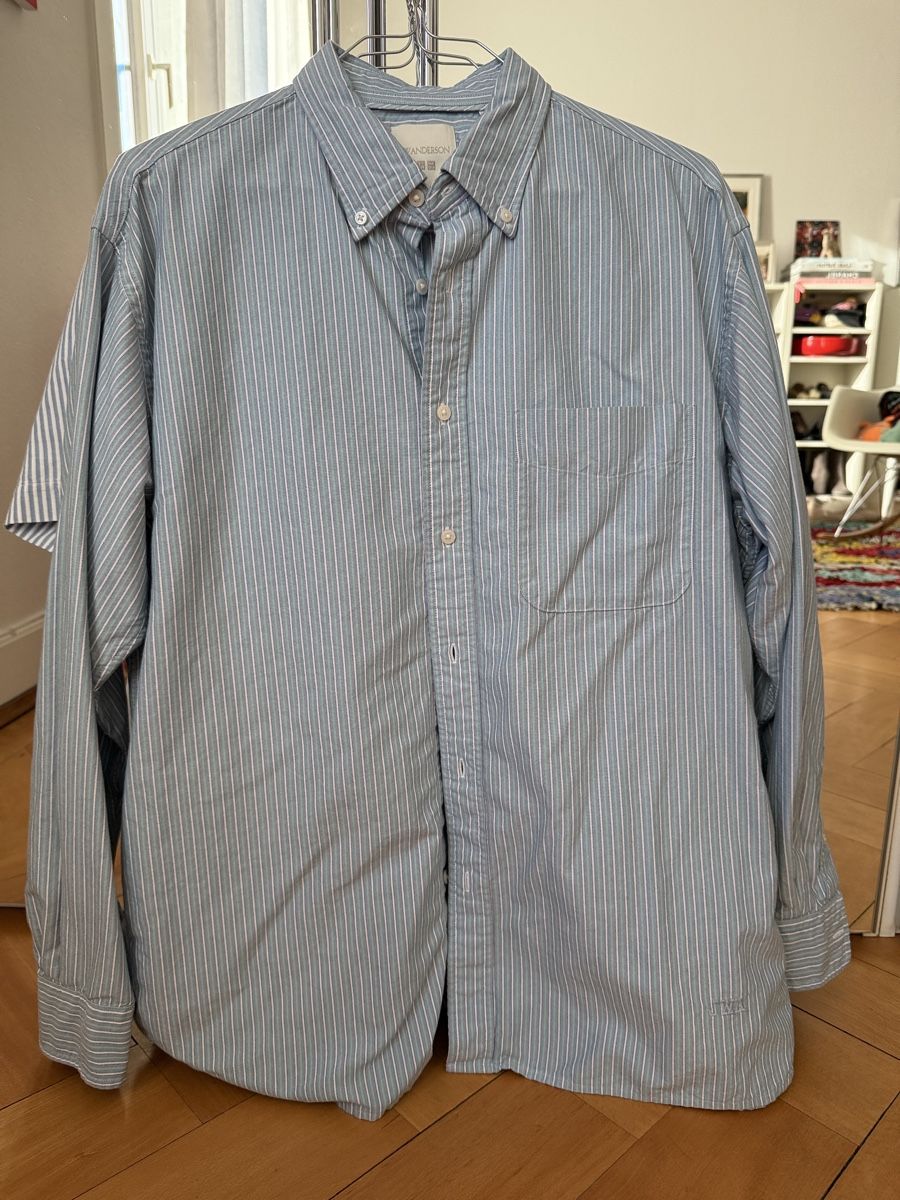 Camicie: J.W.Anderson x Uniqlo Hemd  – Nuovo (secondo la descrizione) da Zürich venduto da Natwyzh