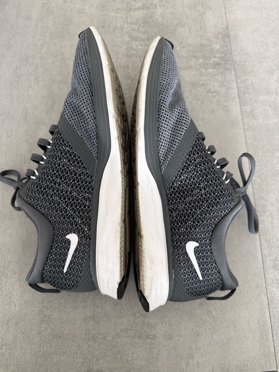 Nike Scarpe da uomo: Chaussures Nike Zoom – Usato da Remaufens venduto da Carl_DS 3