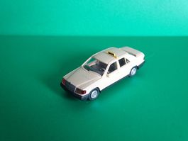 Mercedes 260E von Wiking 1/87