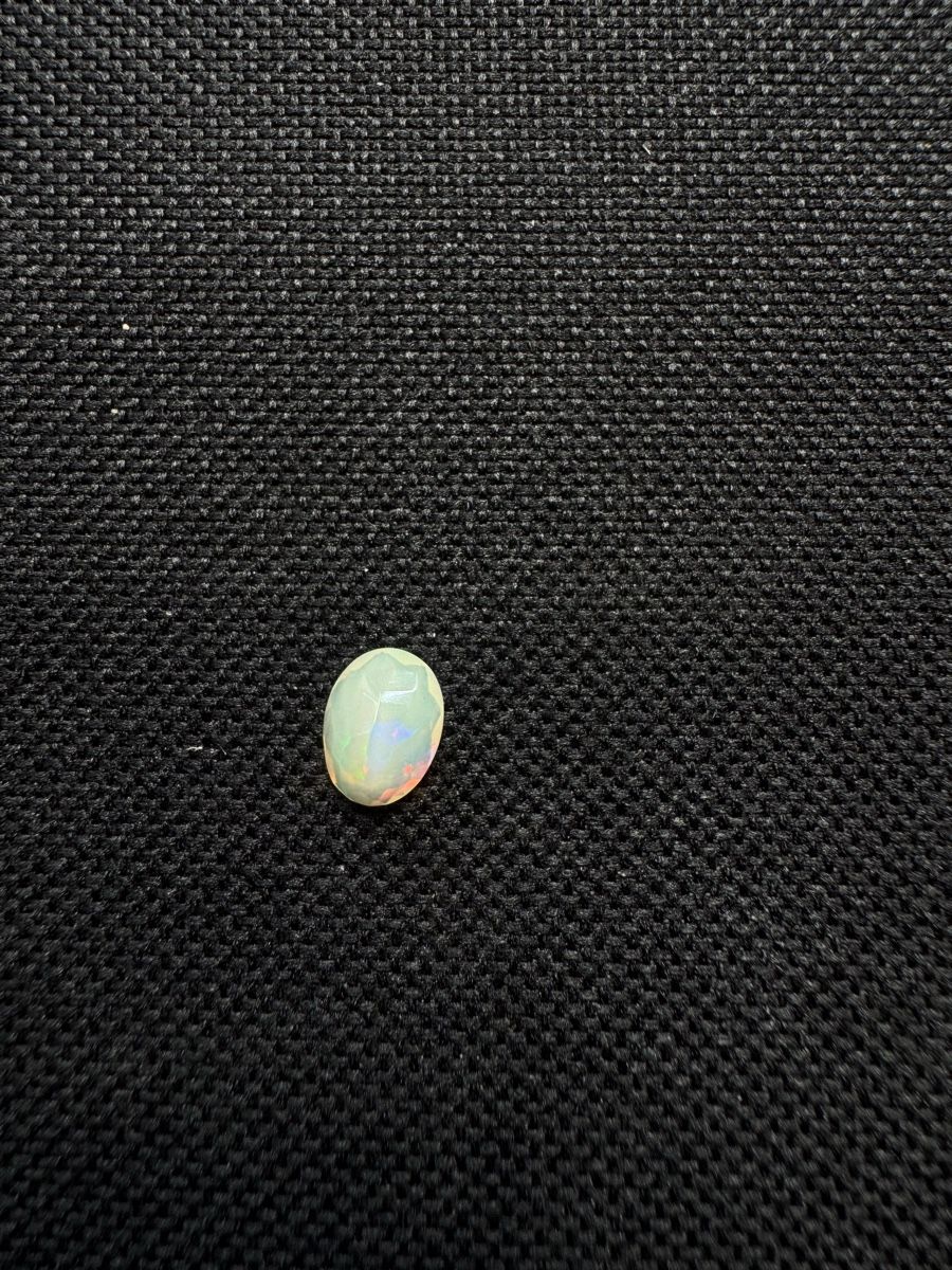 Pietre preziose: Äthiopischer Opal 1.25ct – Nuovo e nell'imballaggio originale da Wängi venduto da Horus90